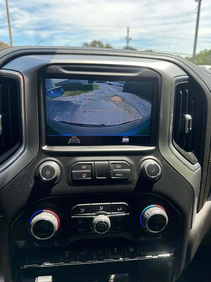 Used 2022 Chevrolet Silverado 3500 LT w/ Convenience Package AWD/4WD image 17