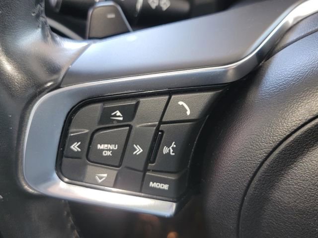 Used 2019 Jaguar F-PACE Prestige AWD/4WD image 18
