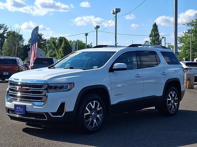 Used 2023 GMC Acadia SLE w/ Driver Convenience Package FWD image 3
