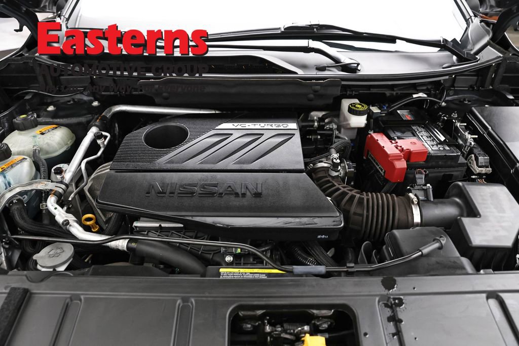Used 2023 Nissan Rogue S AWD/4WD image 7