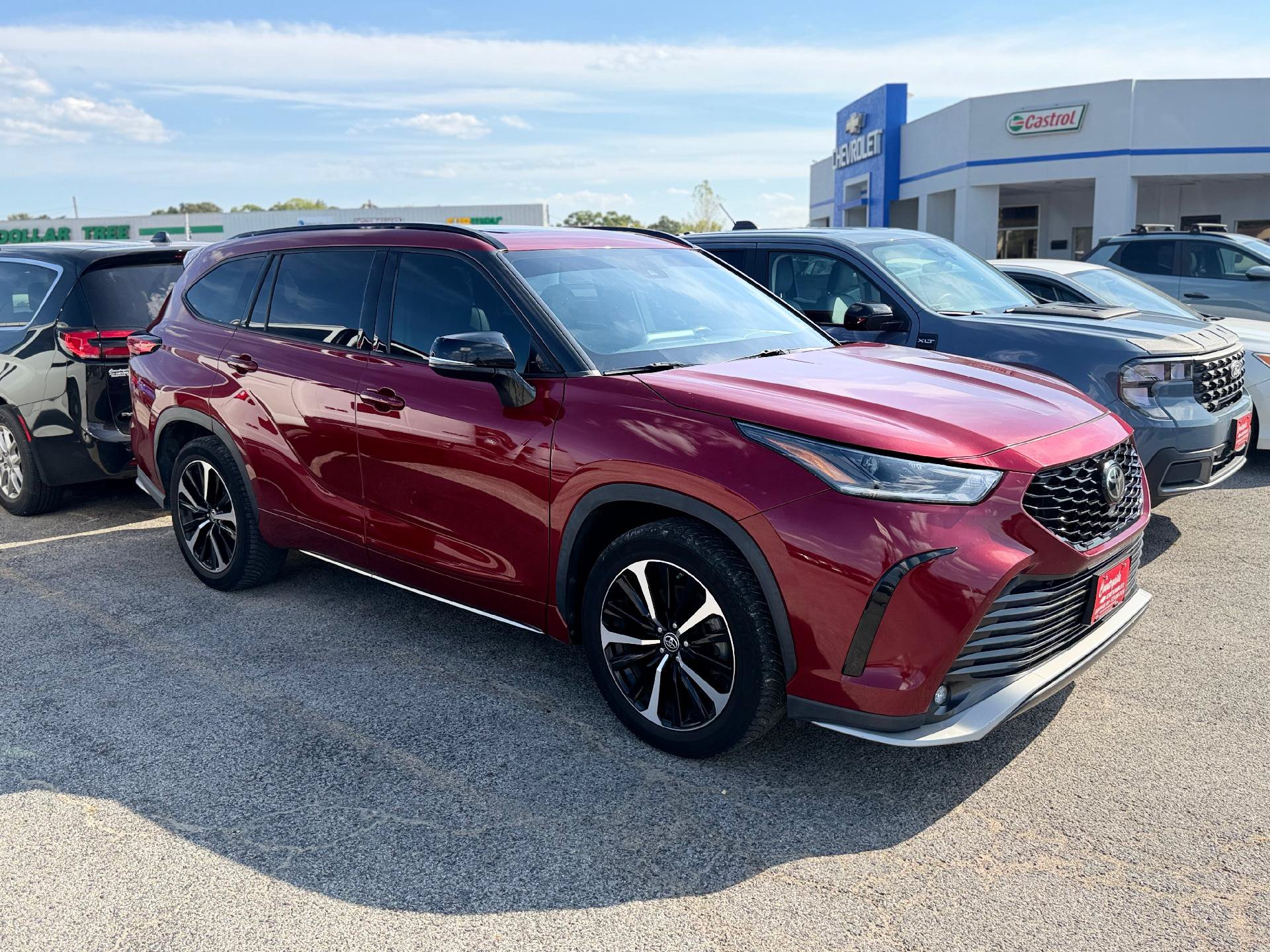 Used 2021 Toyota Highlander XSE