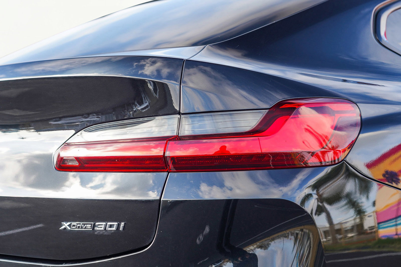 Used 2025 BMW X4 xDrive30i image 42