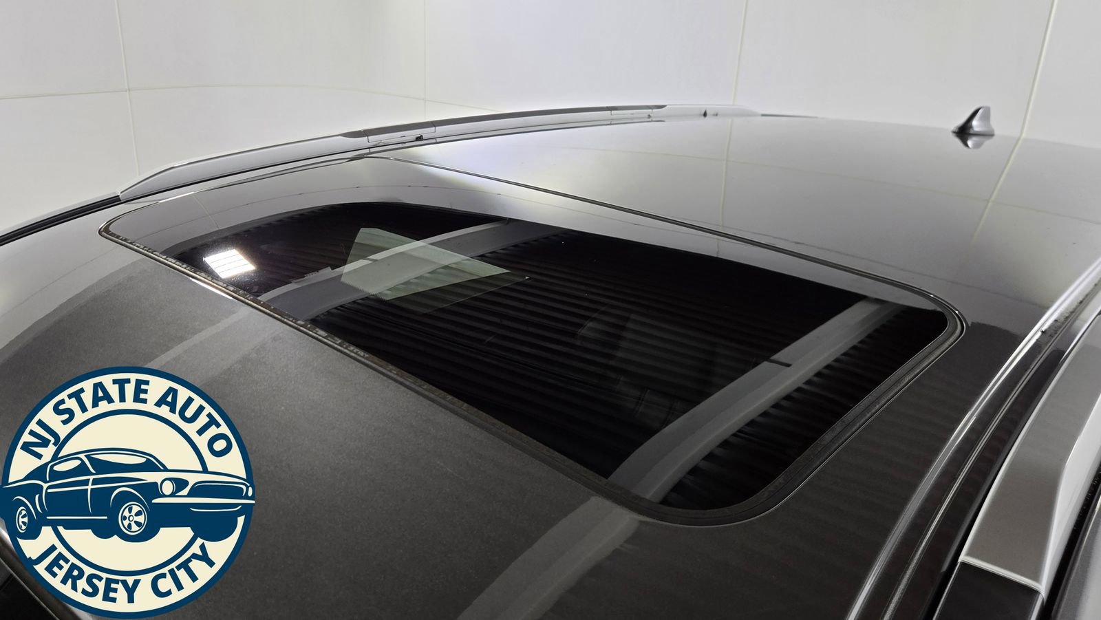 Used 2017 INFINITI QX60 FWD w/ Premium Plus Package image 10