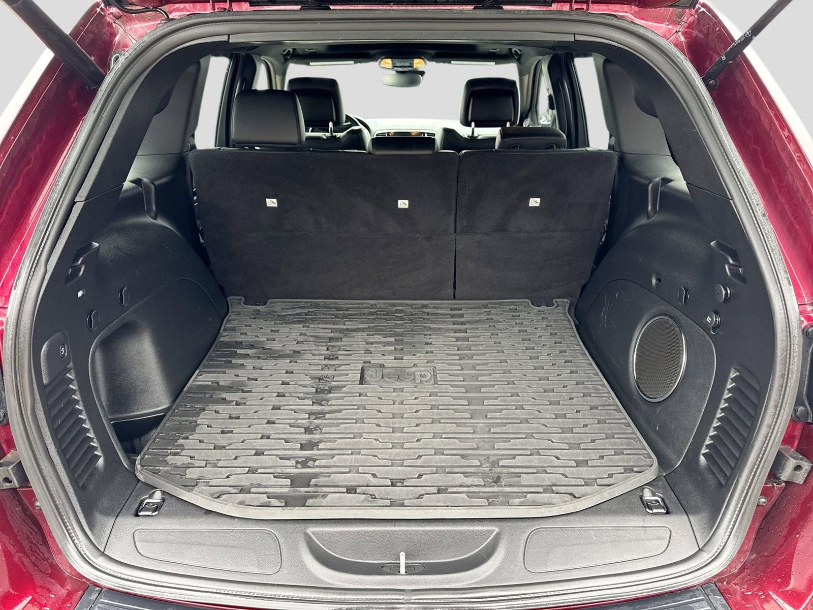 Used 2022 Jeep Grand Cherokee Altitude AWD/4WD image 38