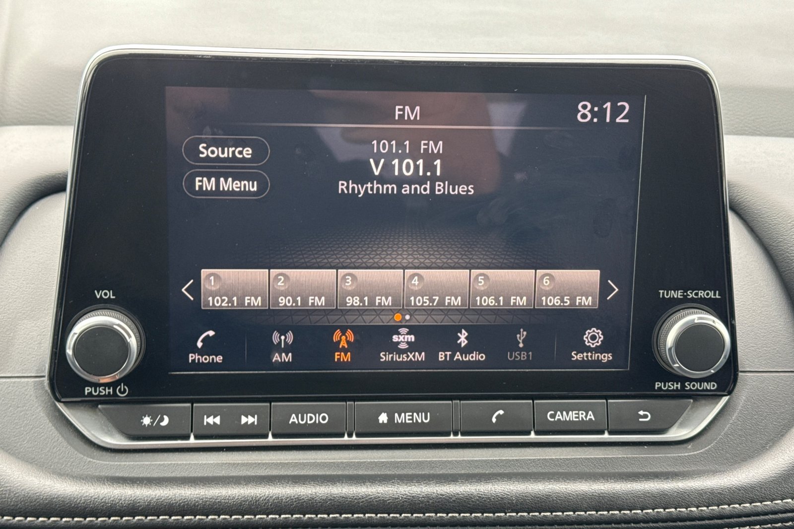Certified 2024 Nissan Rogue SV FWD image 25