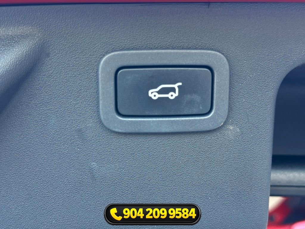 Used 2016 Land Rover Discovery Sport HSE image 45