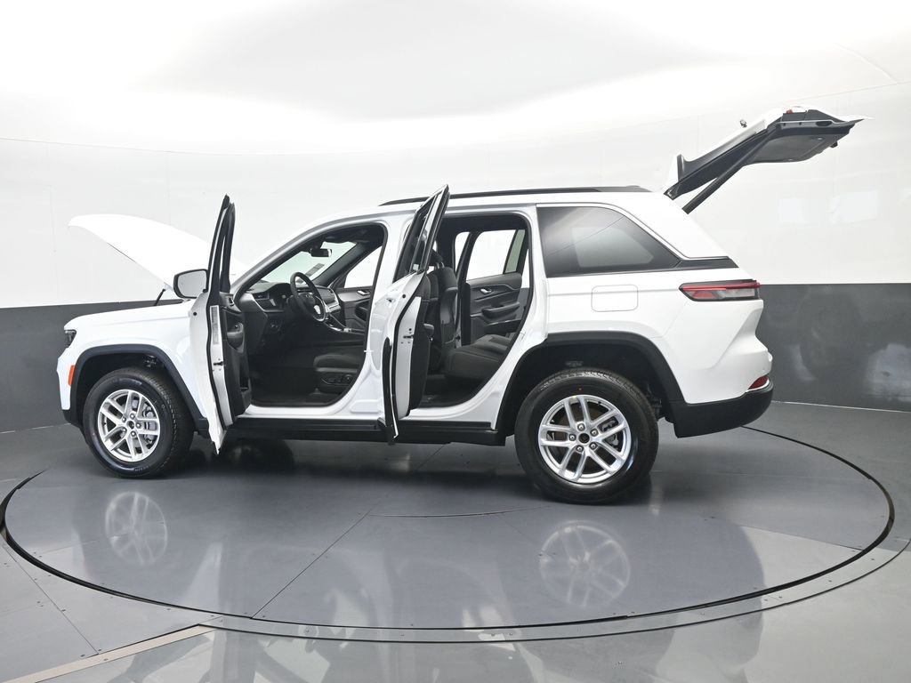 New 2026 Jeep Grand Cherokee Laredo X image 73