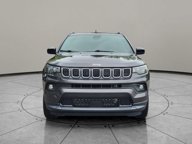 Certified 2023 Jeep Compass Latitude w/ Convenience Group AWD/4WD image 15