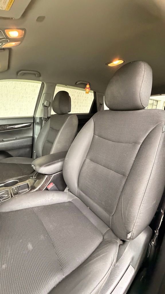 Used 2014 Kia Sorento LX image 2