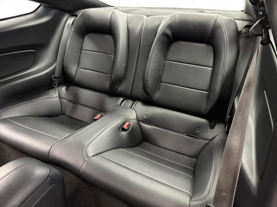 Used 2015 Ford Mustang GT w/ GT Performance Package image 33