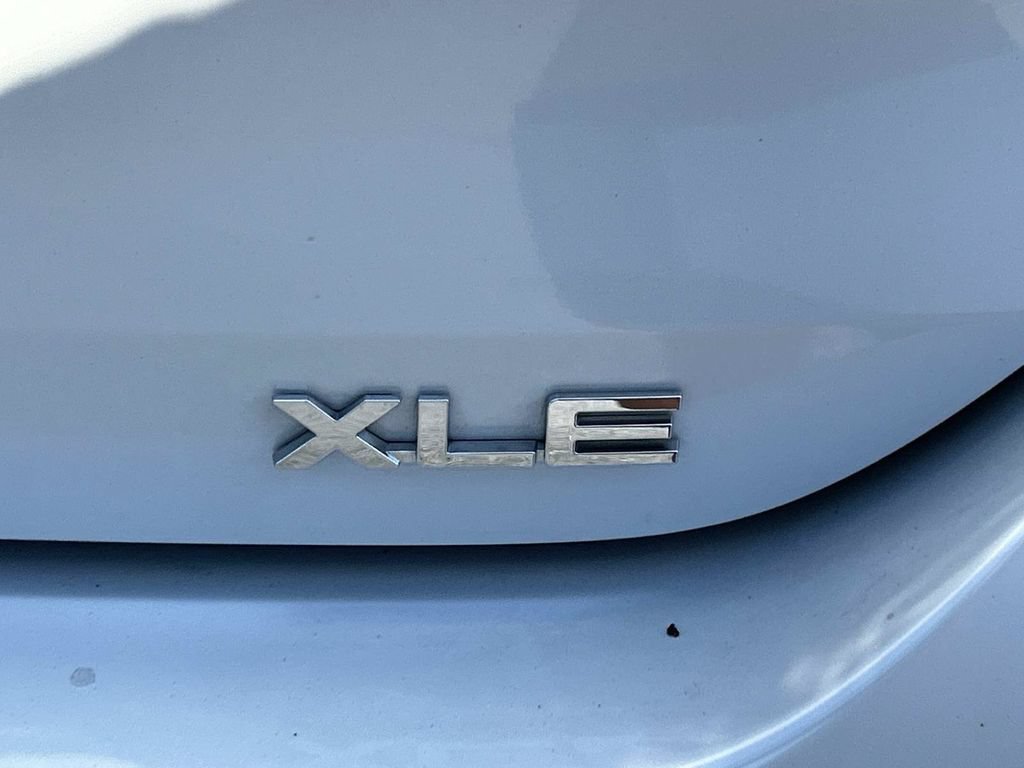 Used 2026 Toyota Highlander XLE AWD/4WD image 9