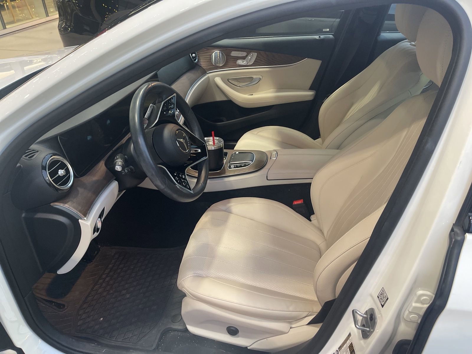 Used 2022 Mercedes-Benz E 350 Sedan image 6