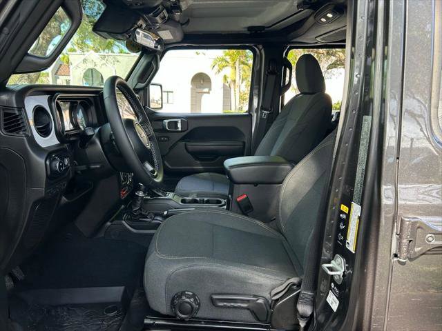 Certified 2025 Jeep Gladiator Willys image 8