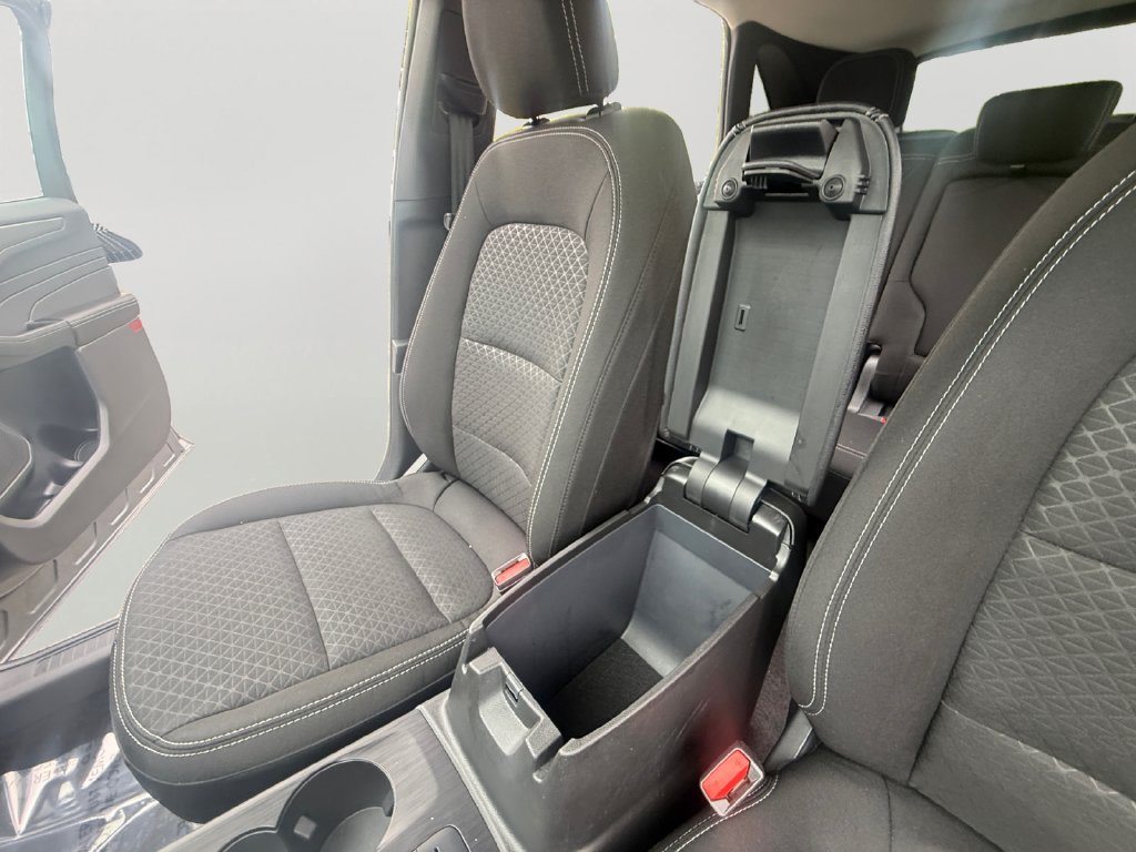Used 2025 Ford Escape Active AWD/4WD image 18