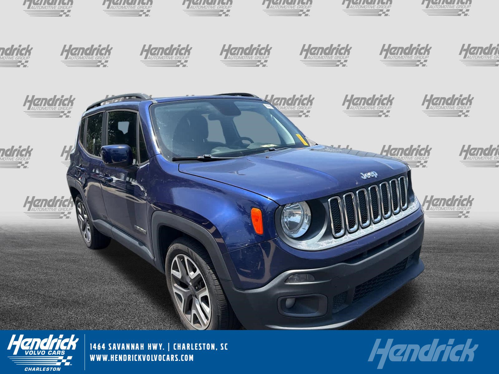 Used 2018 Jeep Renegade Latitude FWD image 1