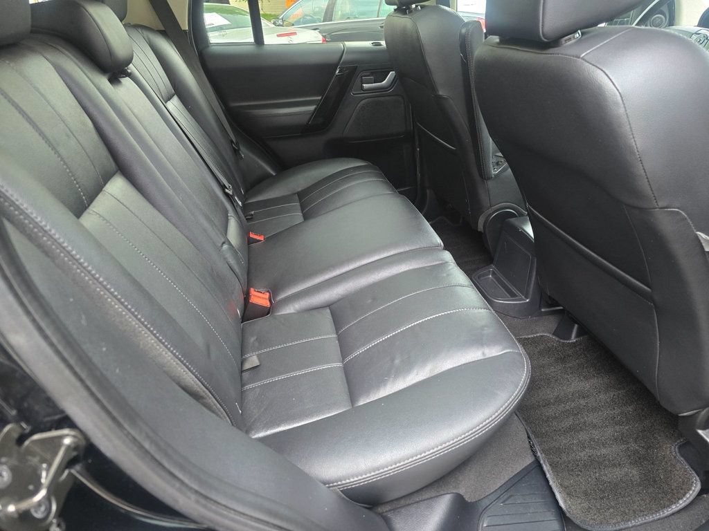 Used 2014 Land Rover LR2 HSE AWD/4WD image 13