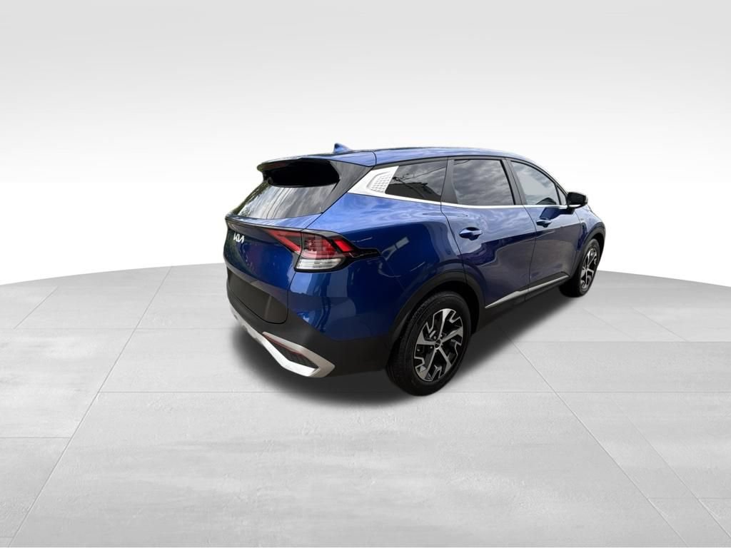 Certified 2023 Kia Sportage EX FWD image 9