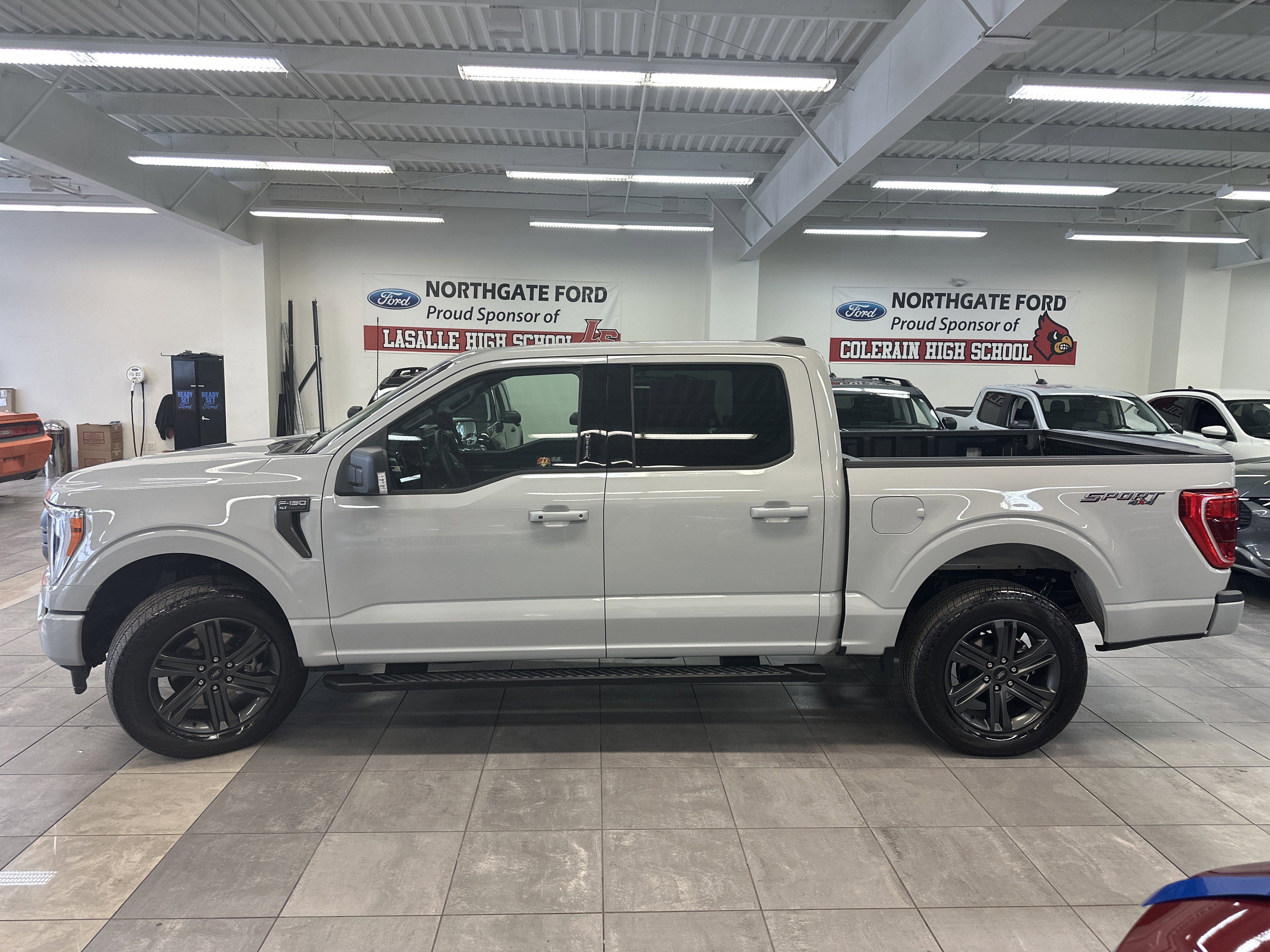 Used 2023 Ford F150 XLT w/ Equipment Group 302A High image 19