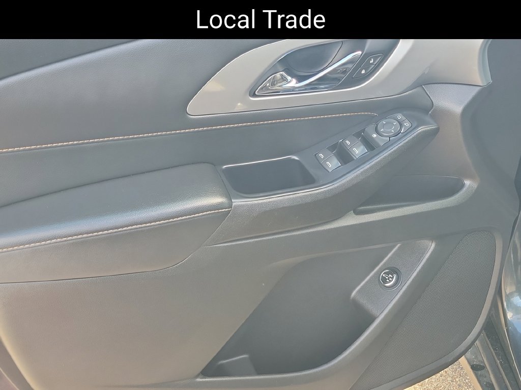Used 2021 Chevrolet Traverse LT AWD/4WD image 9