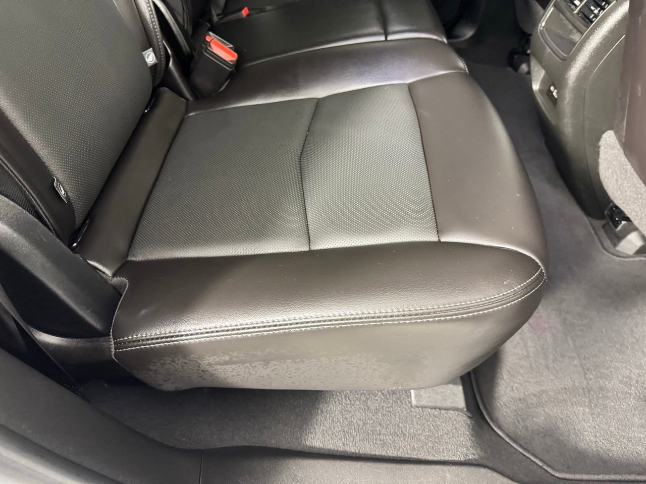 Used 2025 Cadillac XT5 Premium Luxury image 30