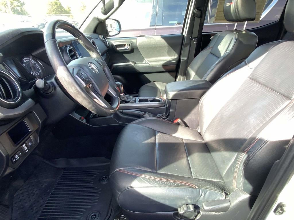 Used 2019 Toyota Tacoma TRD Pro AWD/4WD image 27