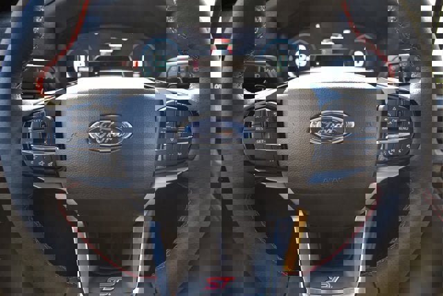 New 2026 Ford Explorer ST w/ Sun And Sound Package image 8