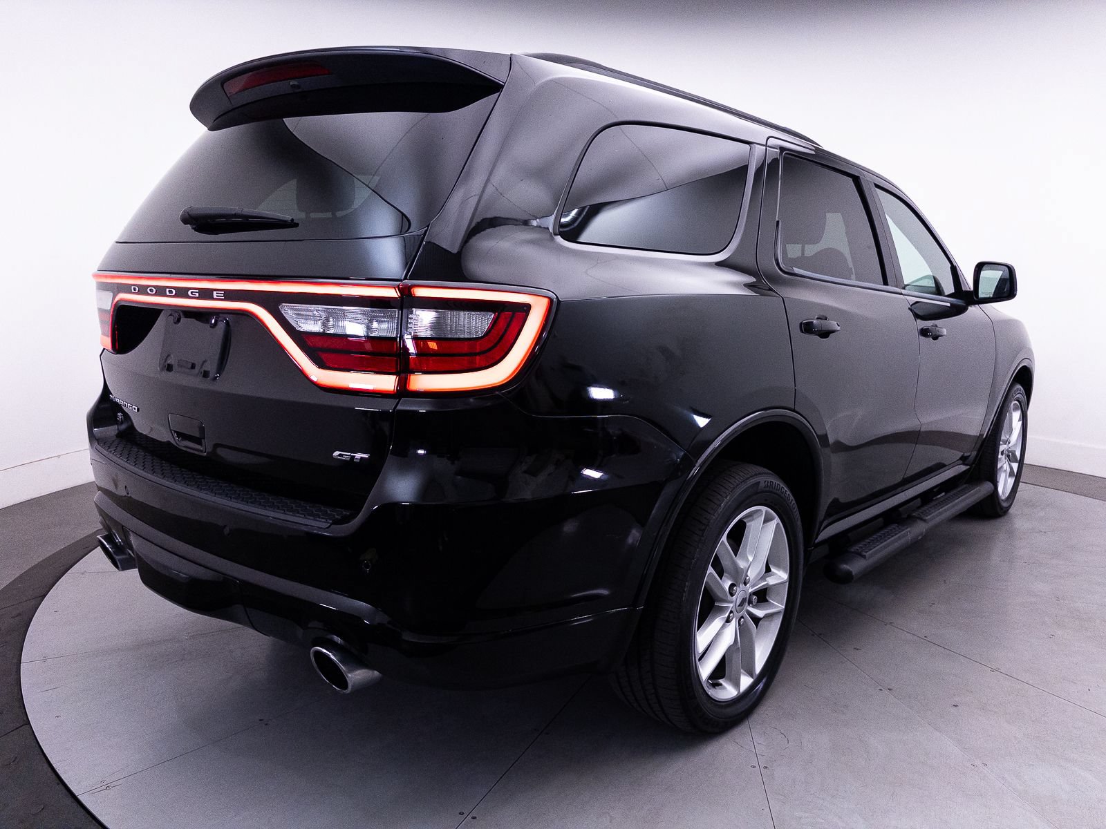 Used 2023 Dodge Durango GT AWD/4WD image 19