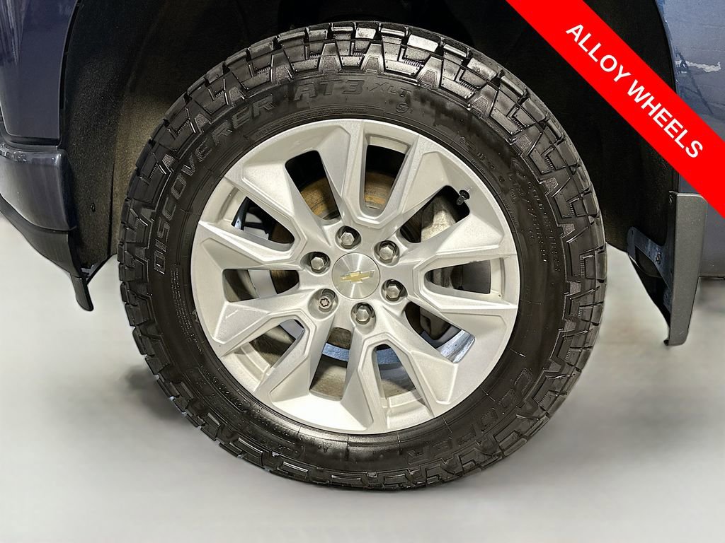 Used 2020 Chevrolet Silverado 1500 Custom w/ Custom Value Package image 31