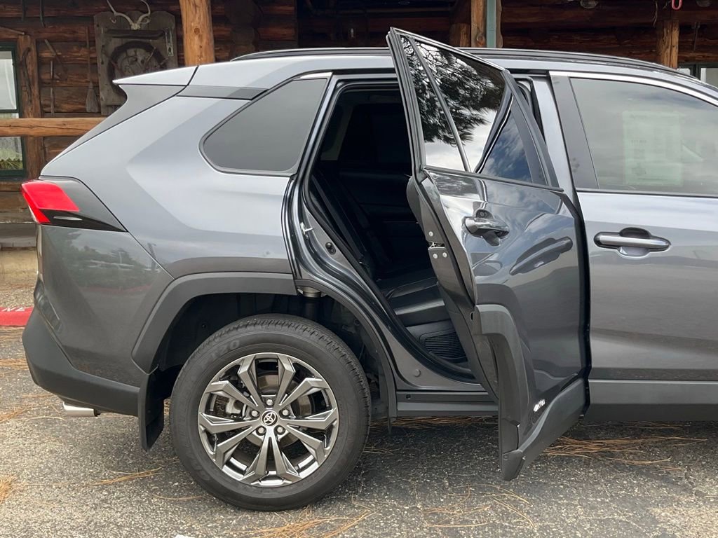 Used 2024 Toyota RAV4 XLE Premium image 42
