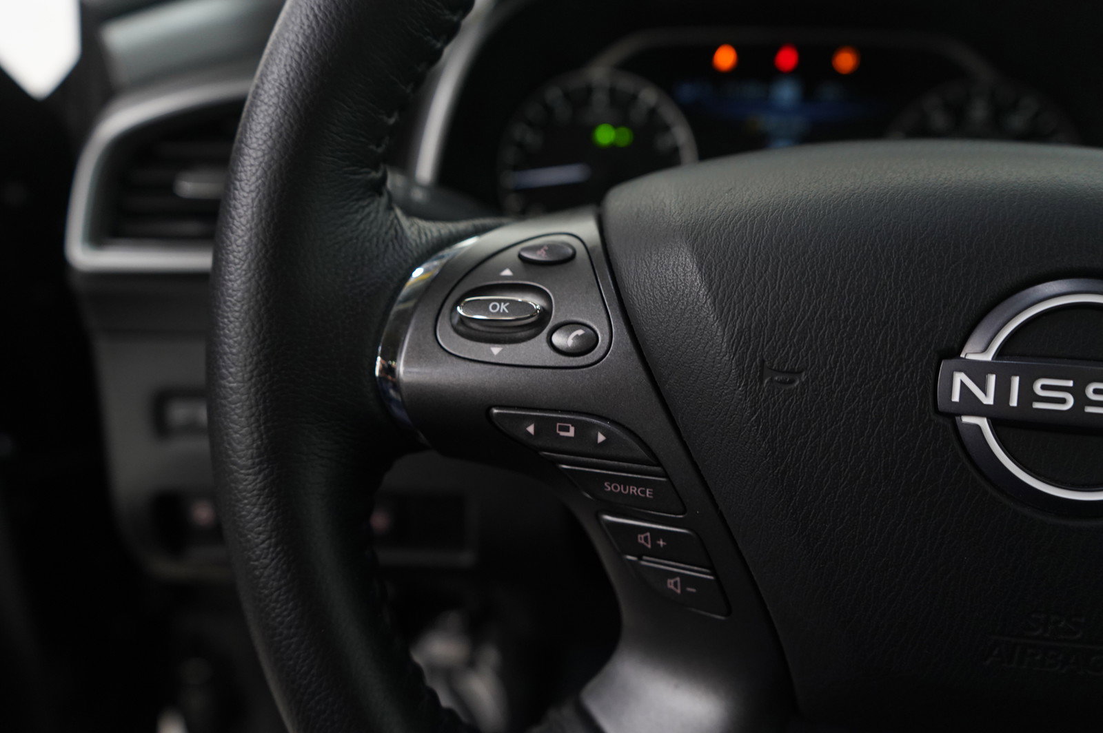 Used 2024 Nissan Murano SL image 17