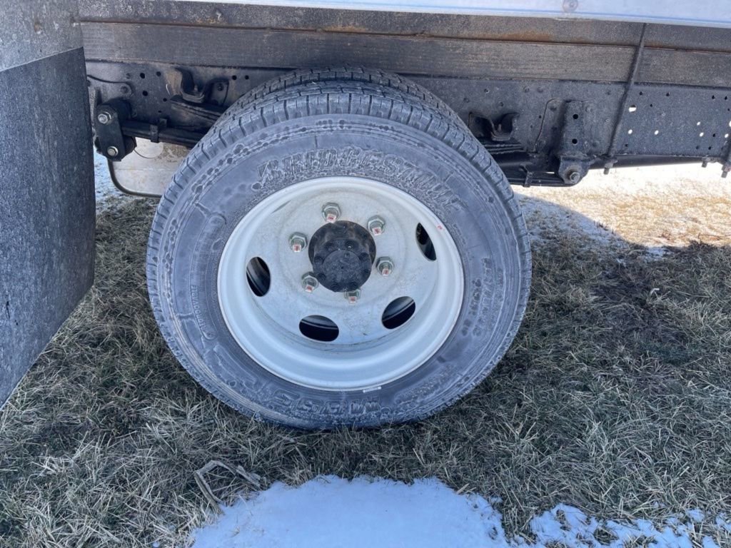 Used 2023 Chevrolet Low Cab Forward 5500XD image 19