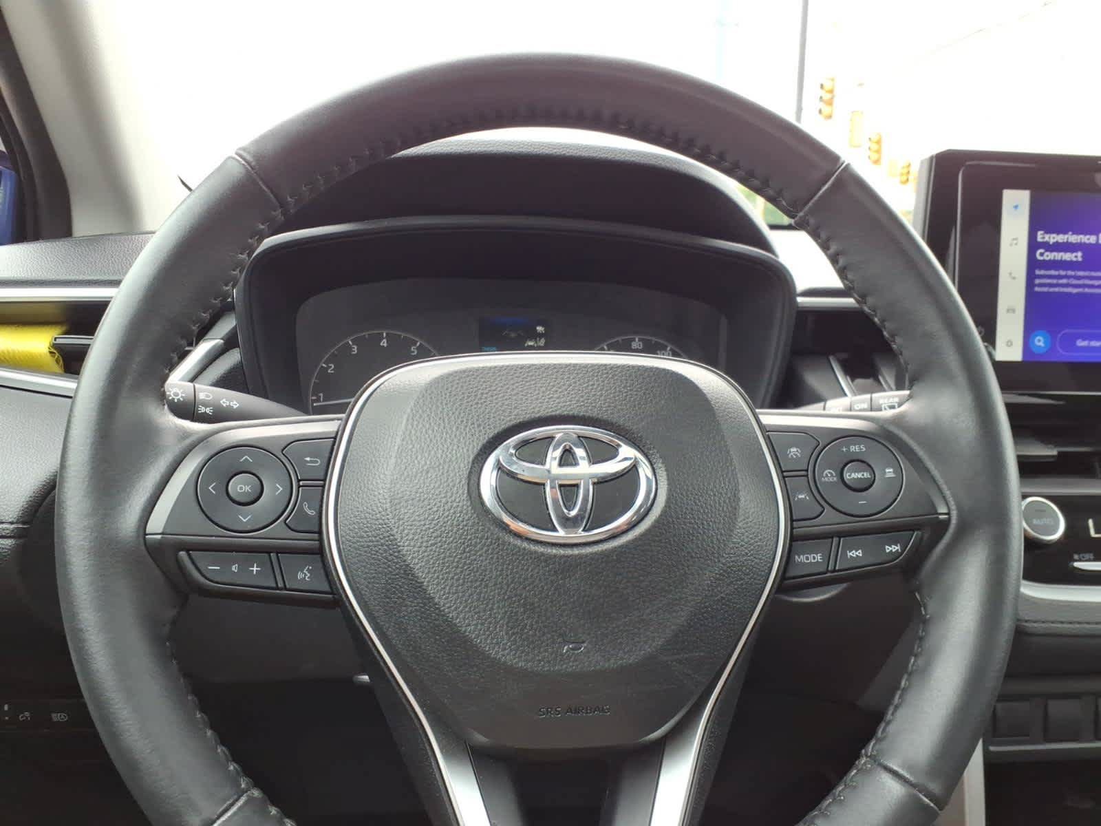 Used 2024 Toyota Corolla Cross LE w/ Moonroof Package AWD/4WD image 24