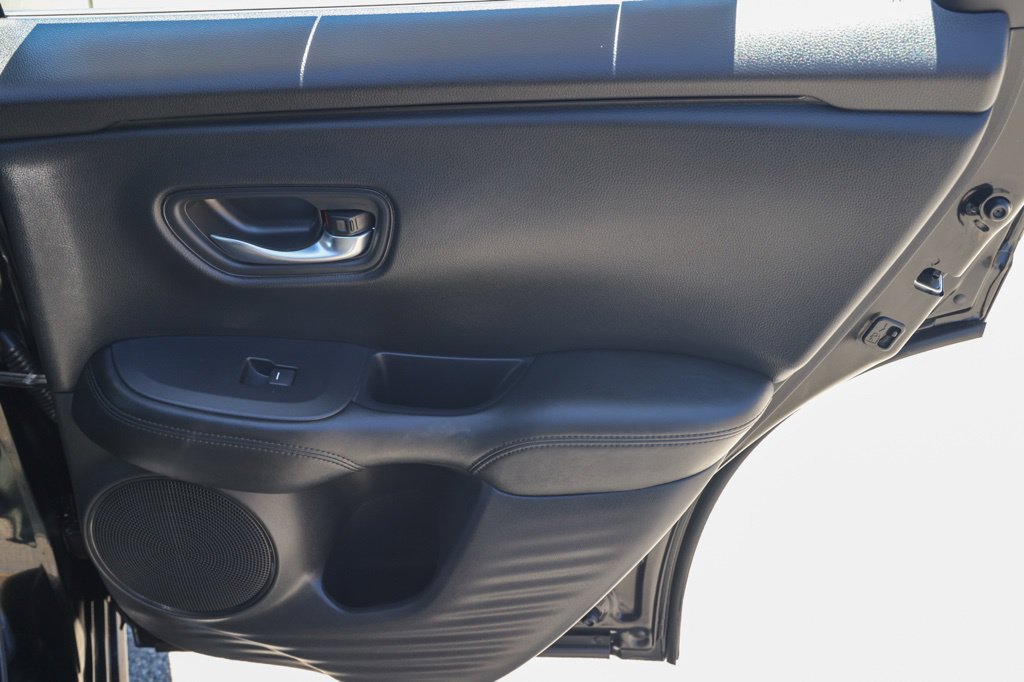 Used 2024 Honda HR-V LX image 18