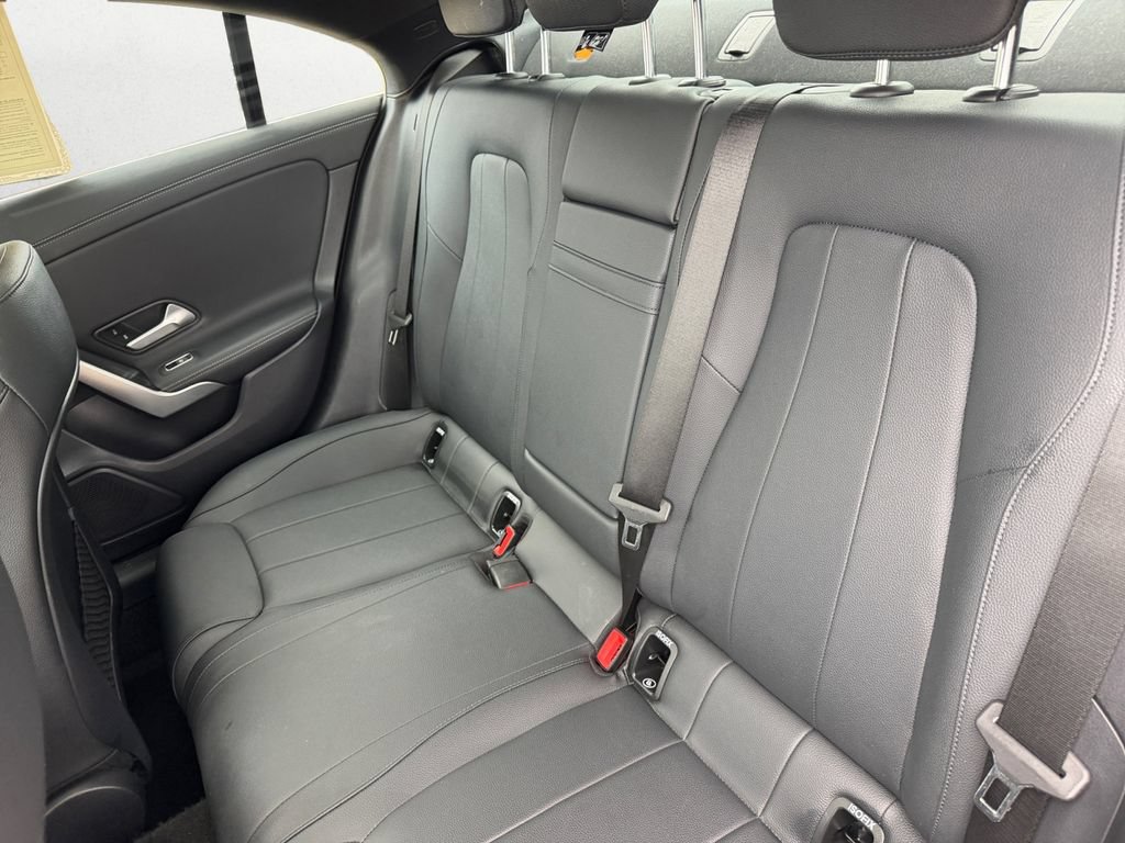 Used 2025 Mercedes-Benz CLA 250 image 13