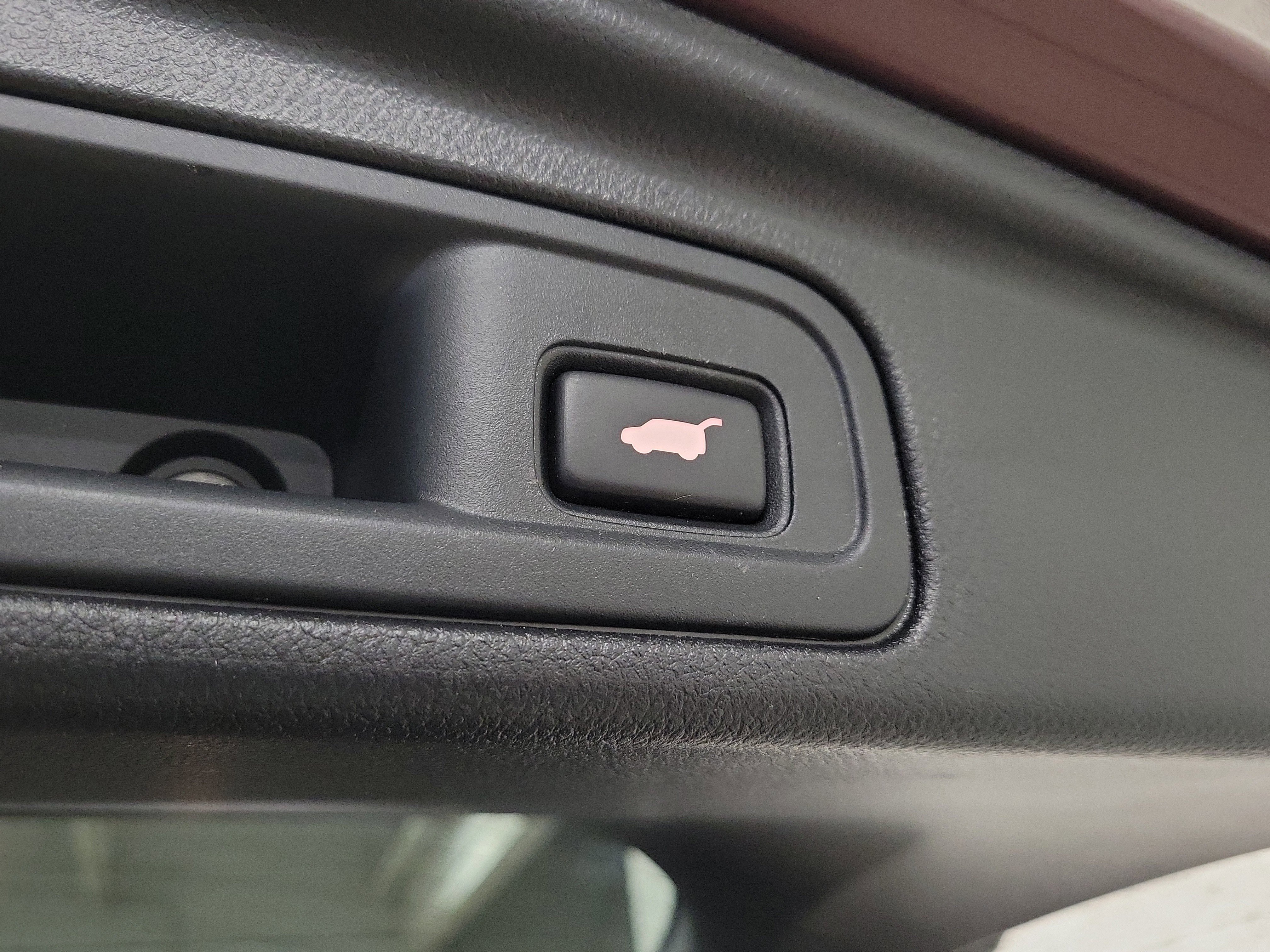 Used 2018 Honda Pilot EX-L image 10