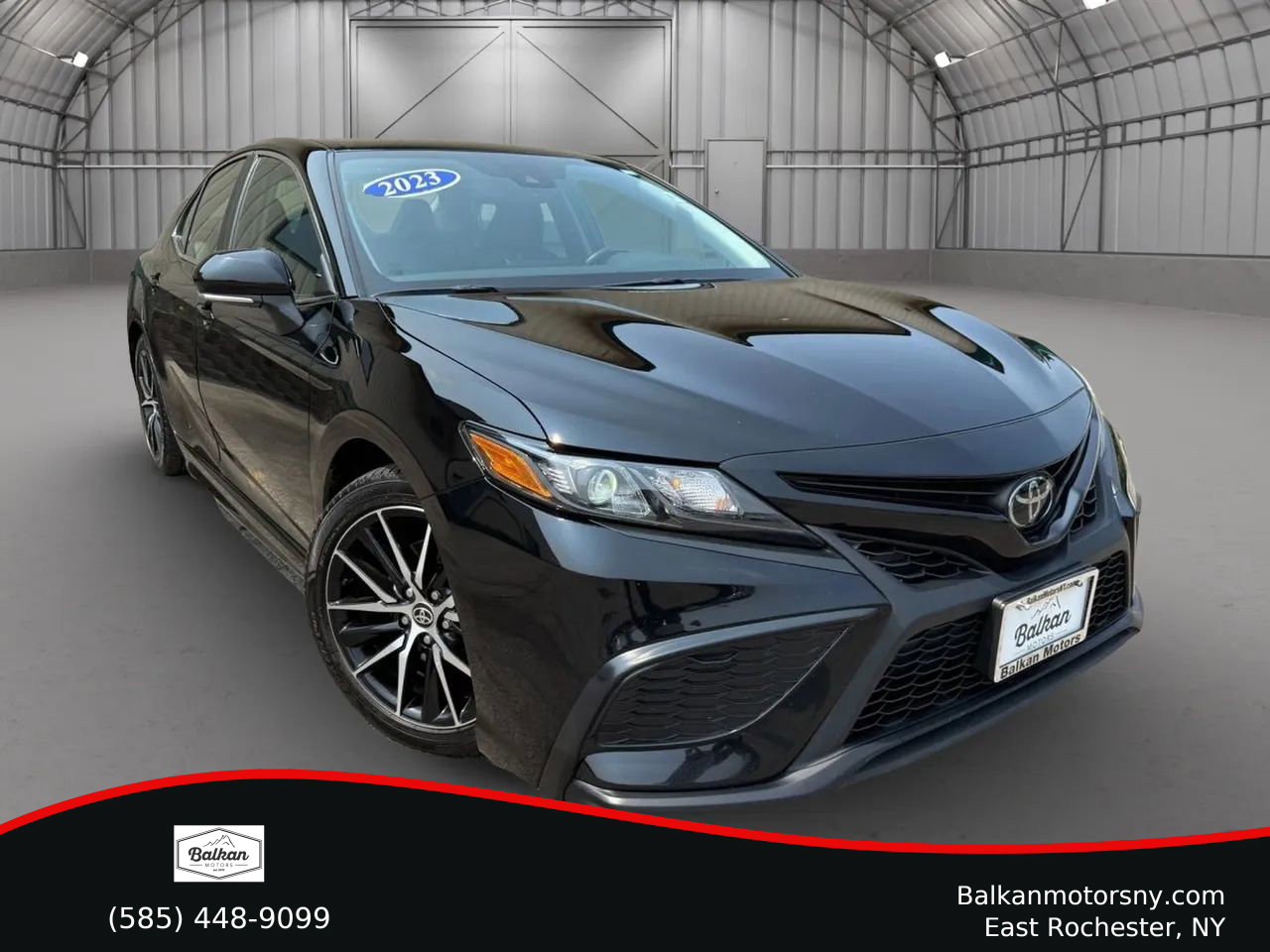 Used 2023 Toyota Camry SE w/ Cold Weather Package