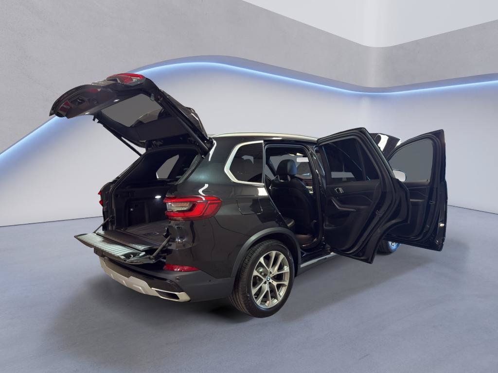 Used 2019 BMW X5 xDrive40i w/ Convenience Package AWD/4WD image 14