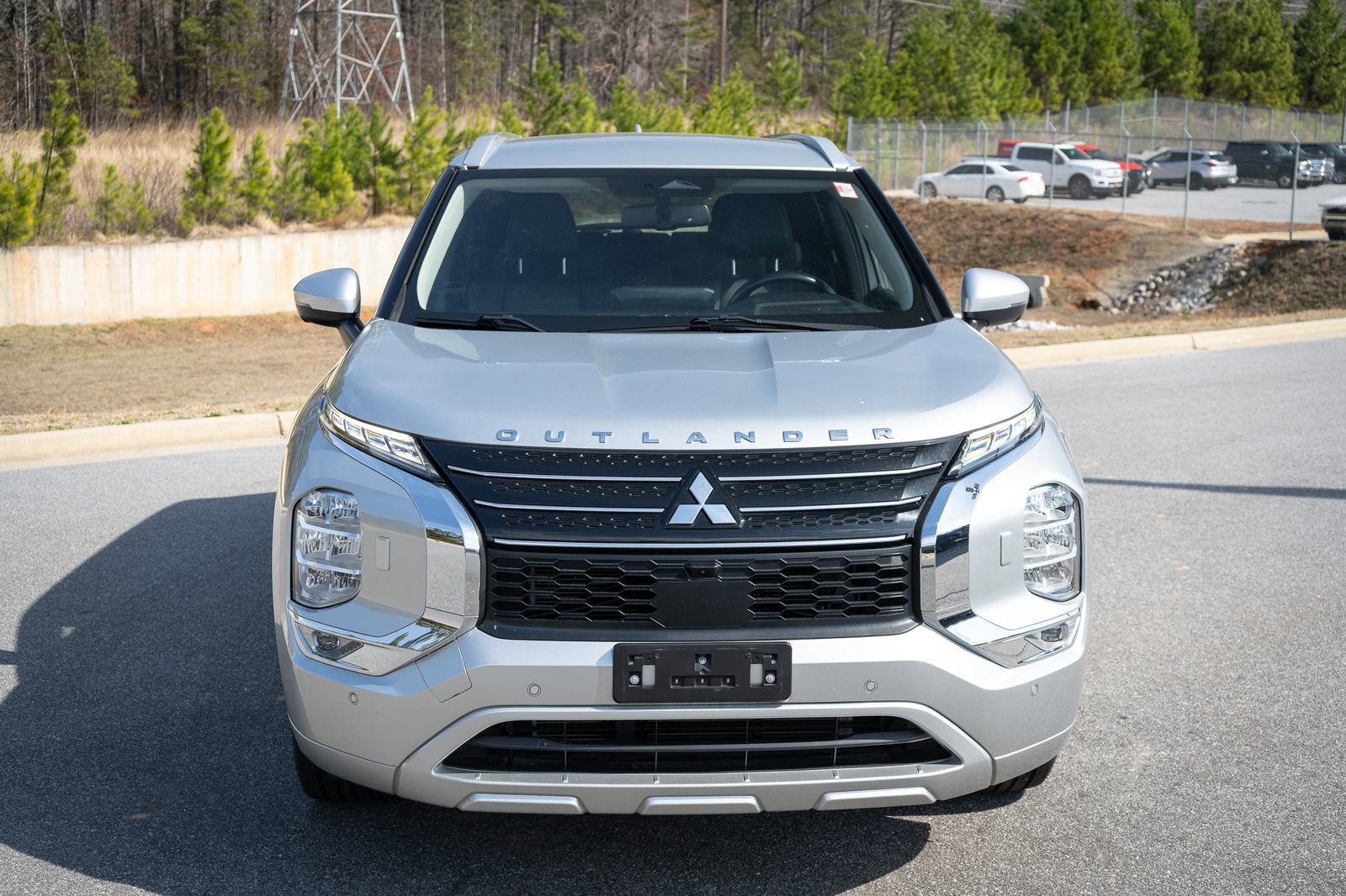 Used 2022 Mitsubishi Outlander SEL AWD/4WD image 2