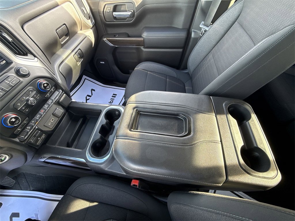 Used 2020 Chevrolet Silverado 1500 RST image 22