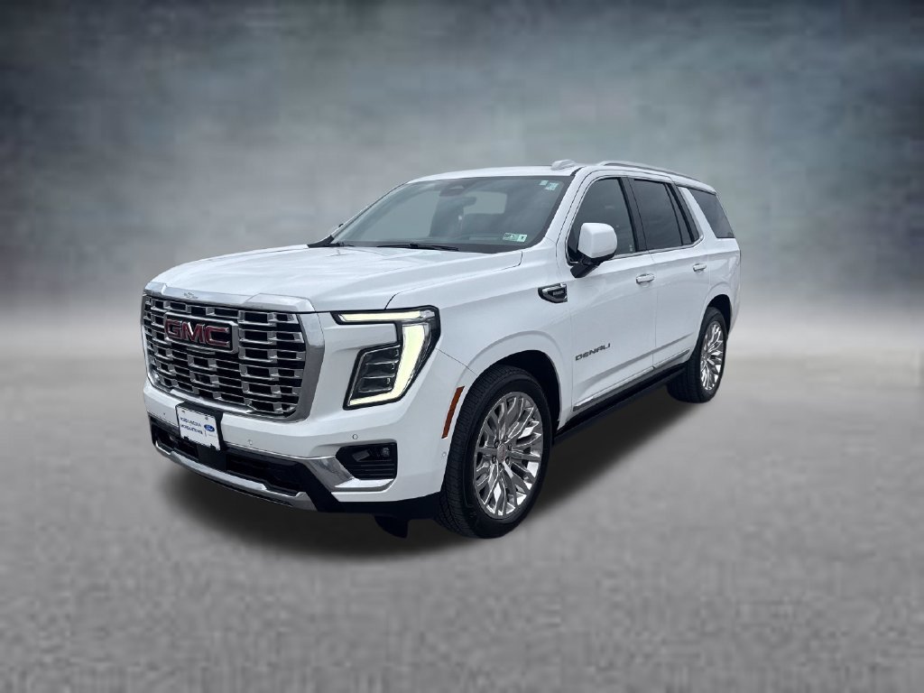 Used 2025 GMC Yukon Denali w/ Denali Reserve Package AWD/4WD image 2
