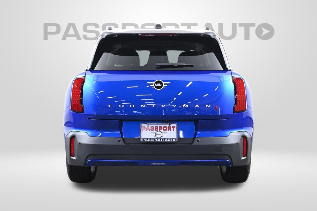 Used 2025 MINI Cooper Countryman S w/ Comfort Package Max image 8