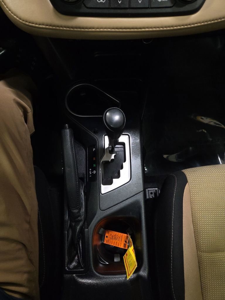 Used 2018 Toyota RAV4 XLE w/ Plus Extra Value Package image 25