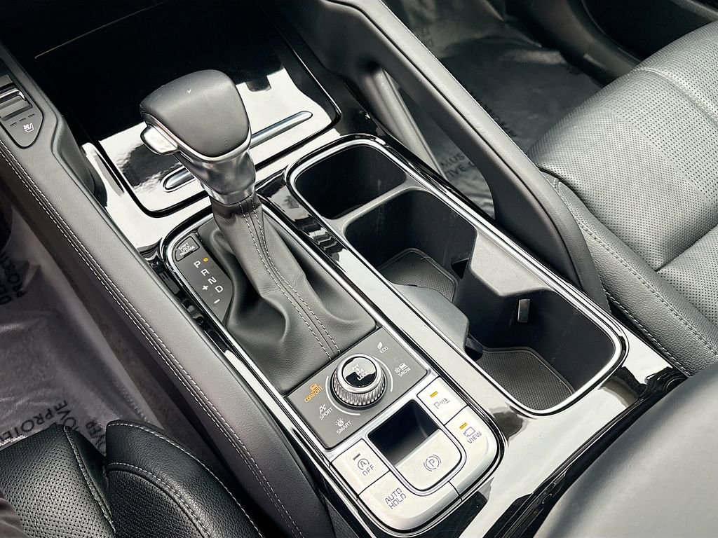 Used 2022 Kia Telluride SX w/ Nightfall Edition Package image 17