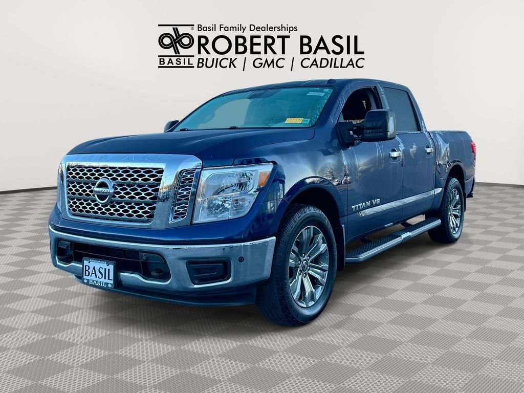 Used 2018 Nissan Titan SV w/ SV Convenience Package AWD/4WD image 1