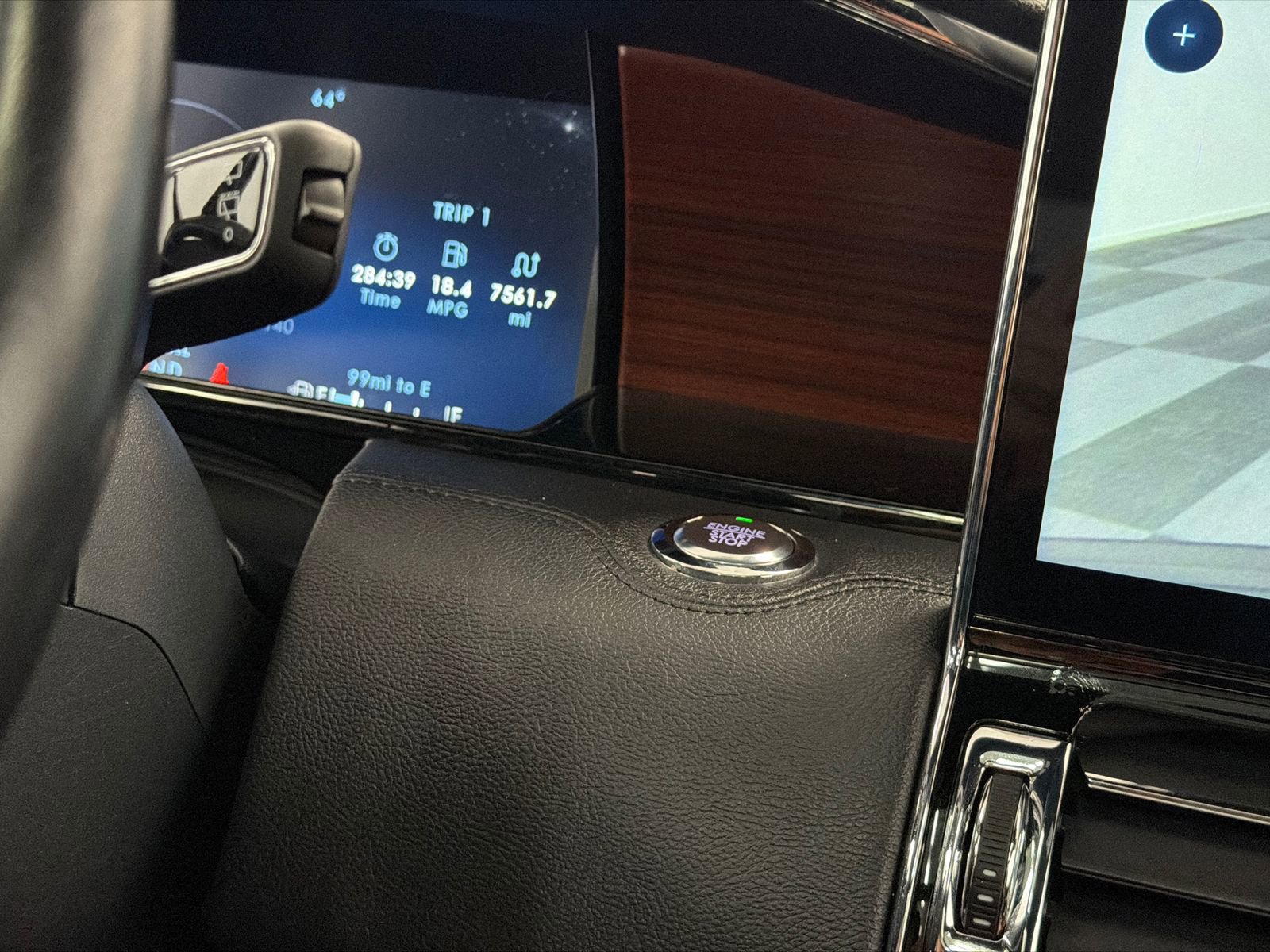 Certified 2022 Lincoln Navigator L Reserve AWD/4WD image 32