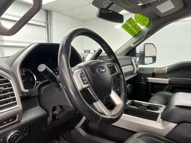 Used 2017 Ford F250 Lariat w/ Chrome Package image 16