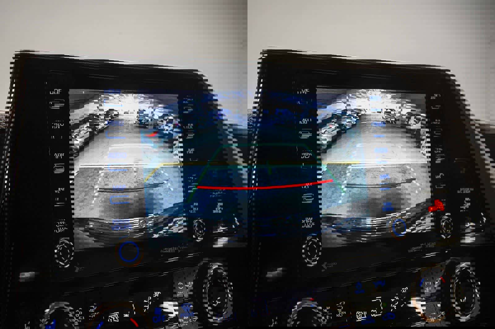 Certified 2020 Toyota Highlander XLE image 27