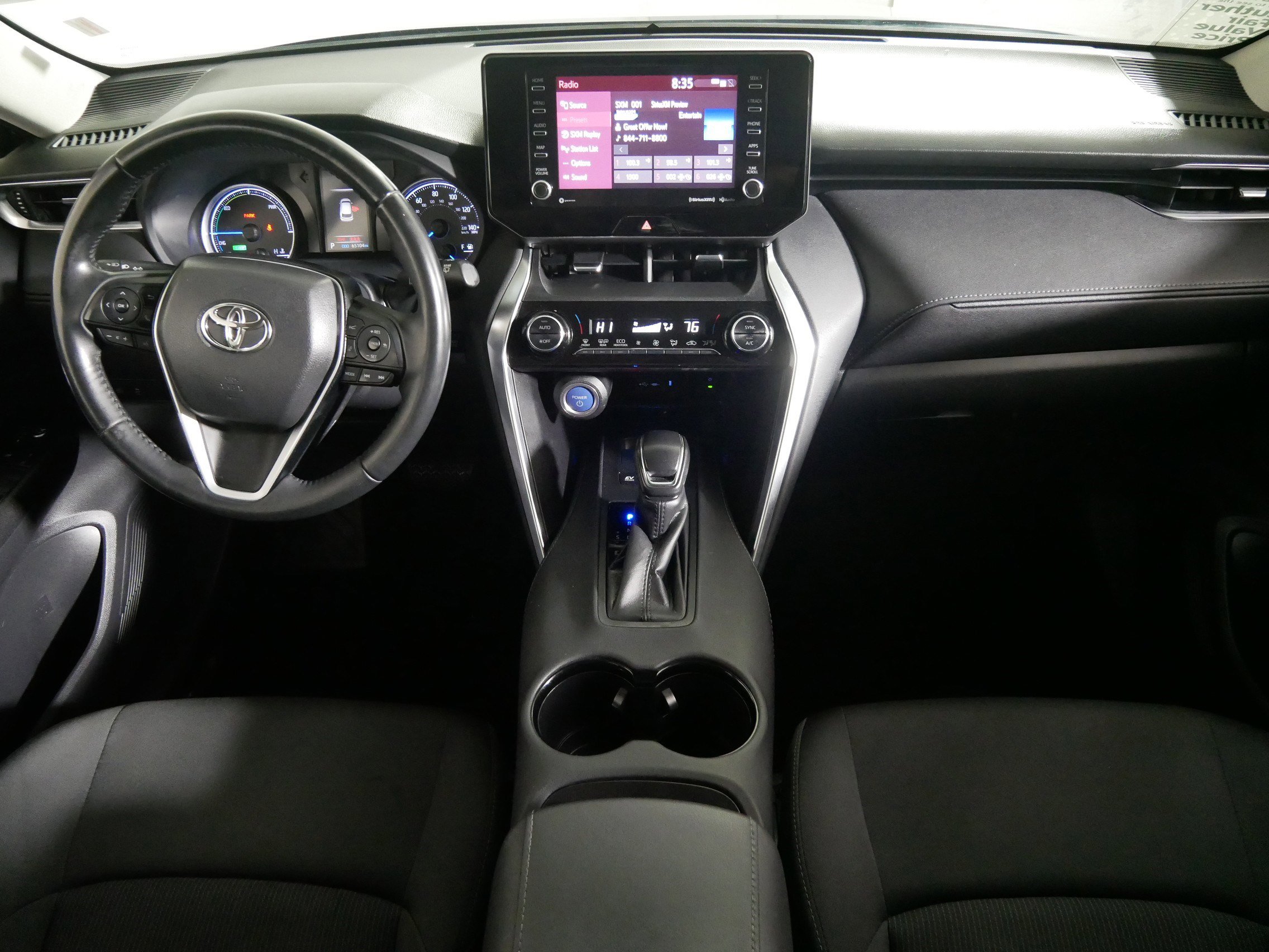 Used 2021 Toyota Venza LE w/ Carpet Mat Package (TMS) image 10