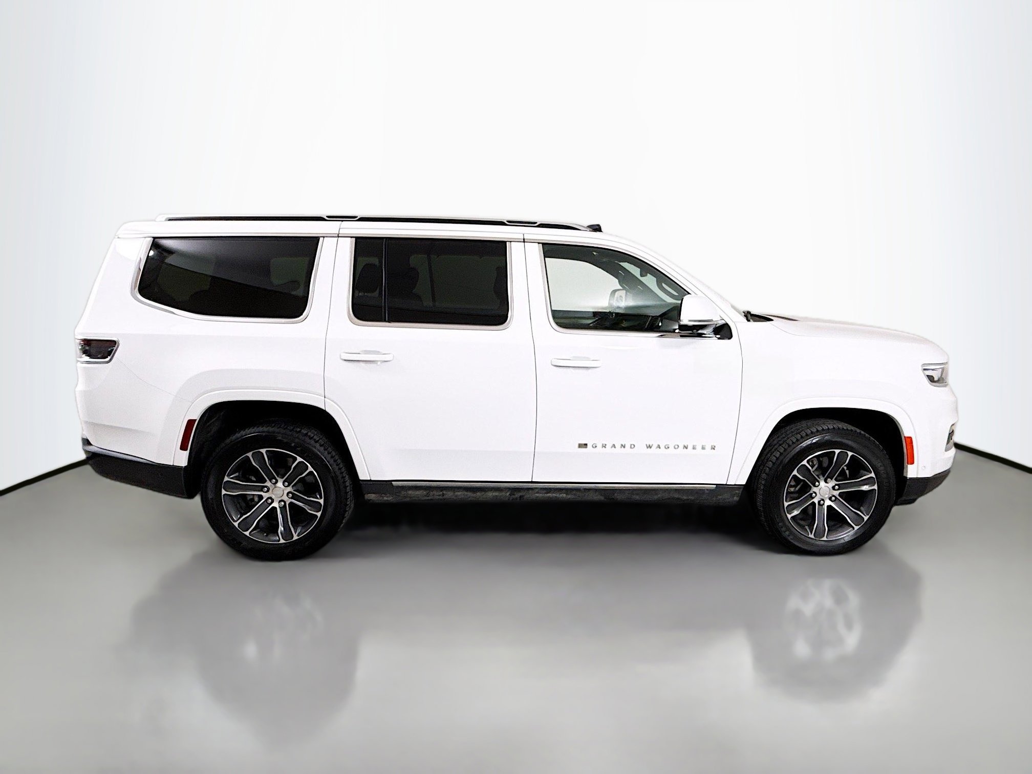 Used 2022 Jeep Grand Wagoneer Series I image 8