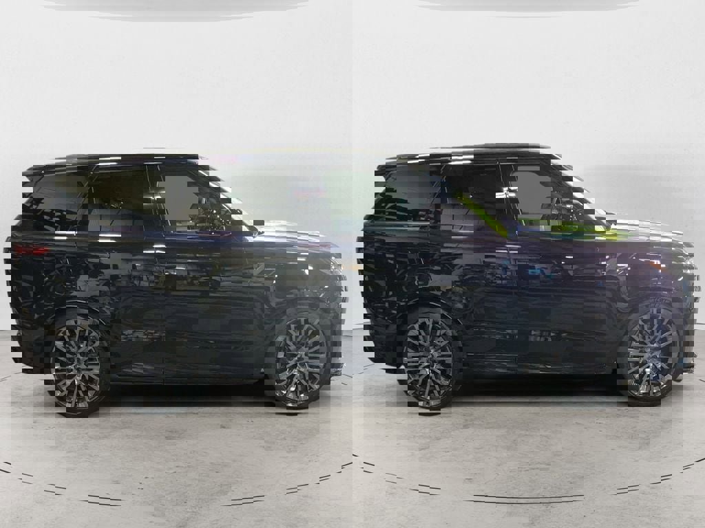New 2025 Land Rover Range Rover Sport SV Edition Two image 6